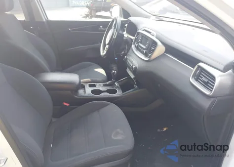 2016 Kia Sorento 2.4L Lx z USA, uszkodzony, nr VIN 5XYPGDA33GG077802